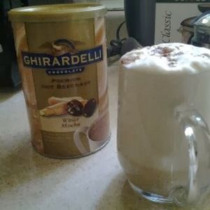 Meet your Posher, Norma